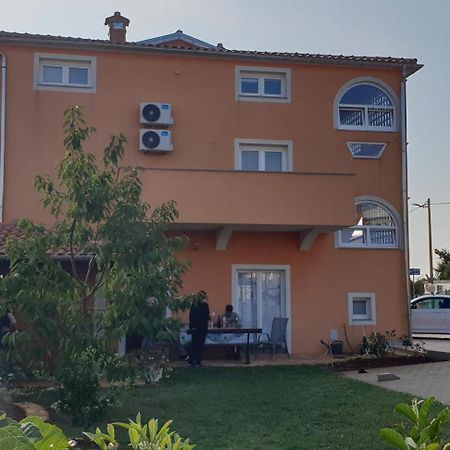 Apartmani Citrus Novigrad Filipac Екстер'єр фото