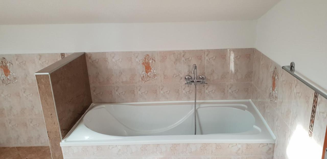 Apartmani Citrus Novigrad Filipac Екстер'єр фото